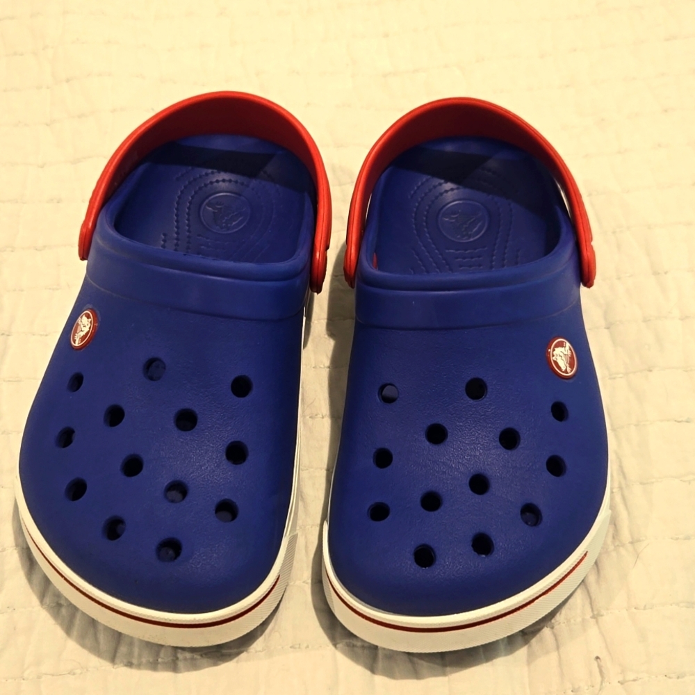 Kids crocs